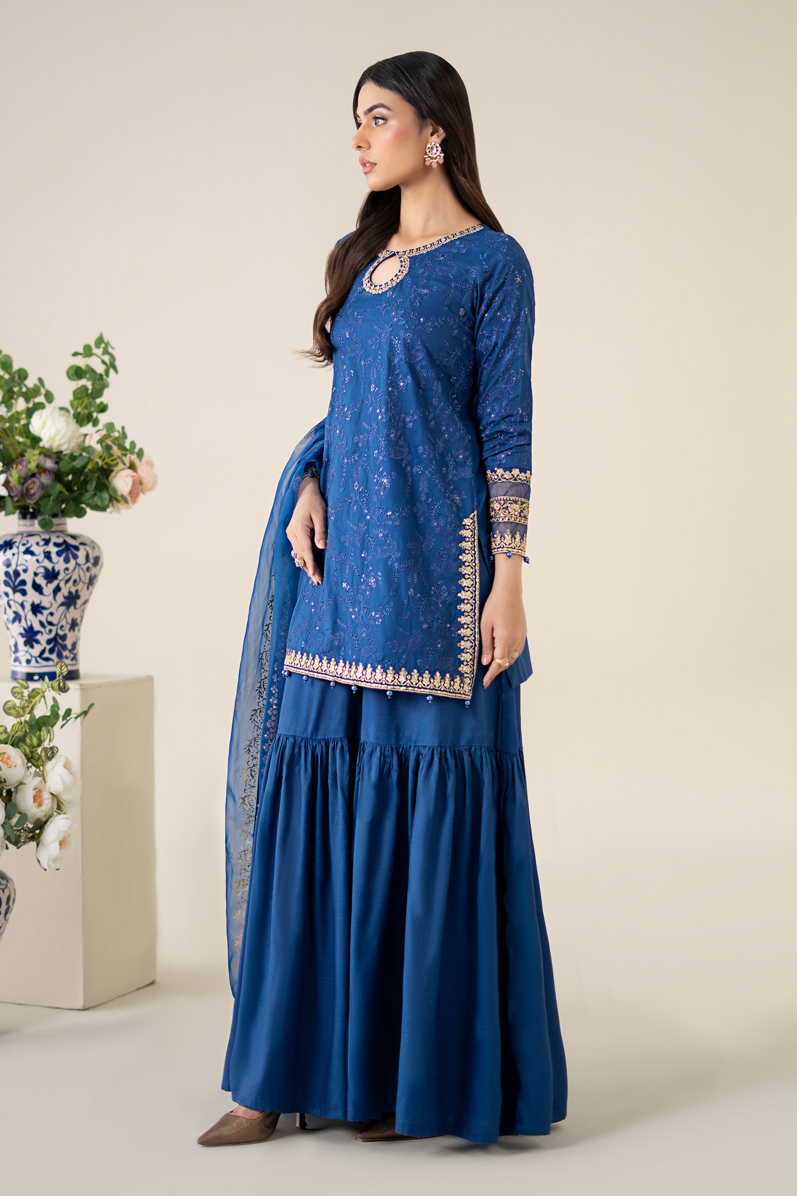 3 Piece Embroidered Lawn Suit |  DW-EA25-11