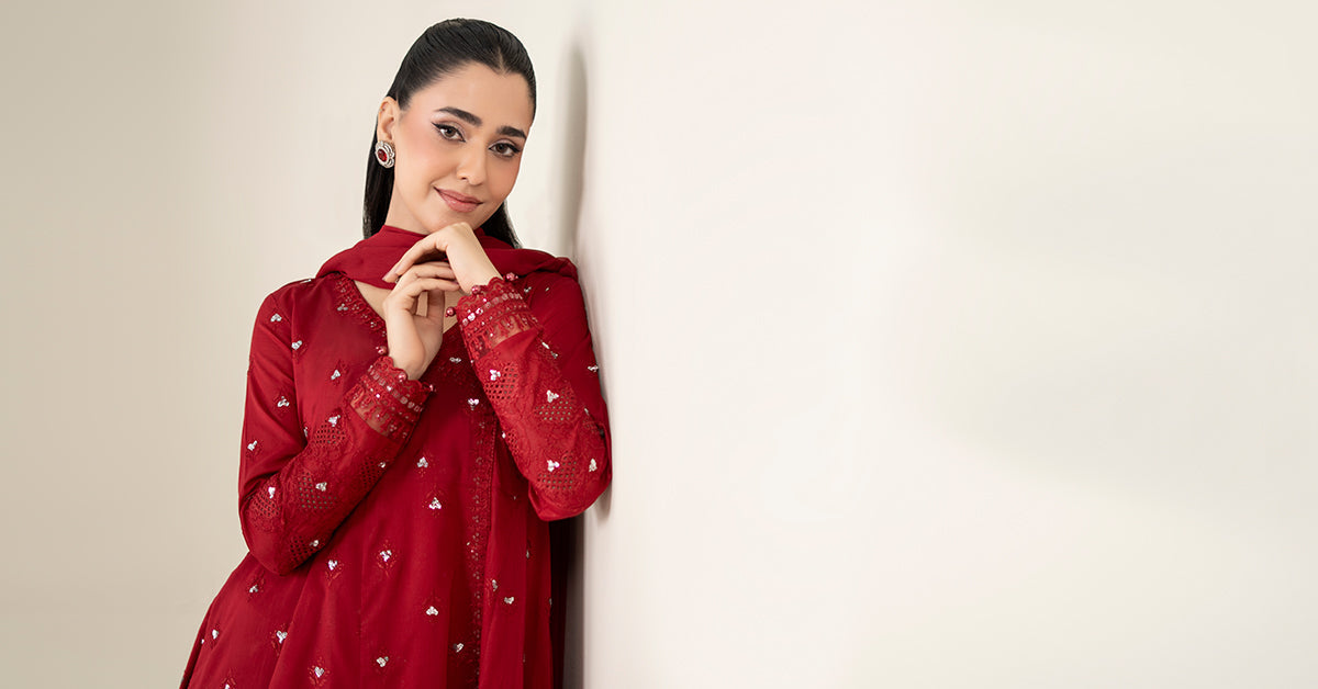 3 Piece Embroidered Lawn Suit |  DW-EA25-61