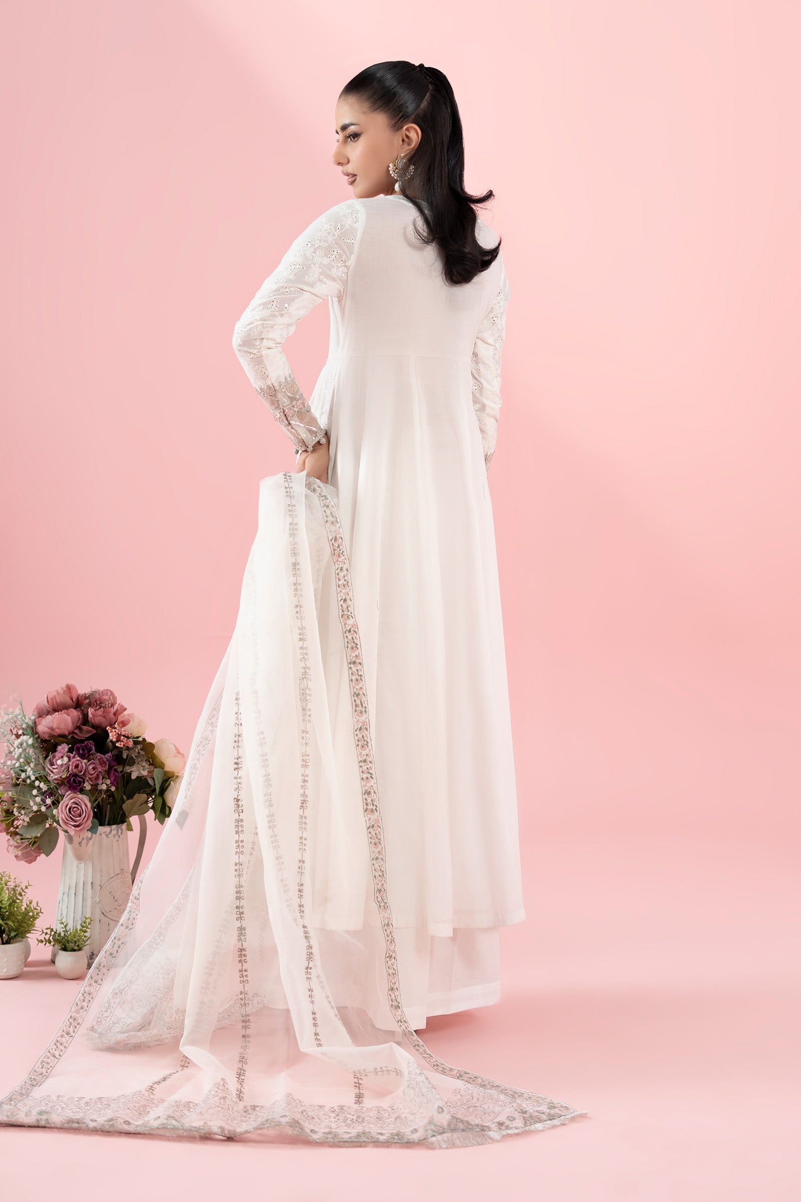 3 Piece Embroidered Lawn Suit |  DW-EA25-65