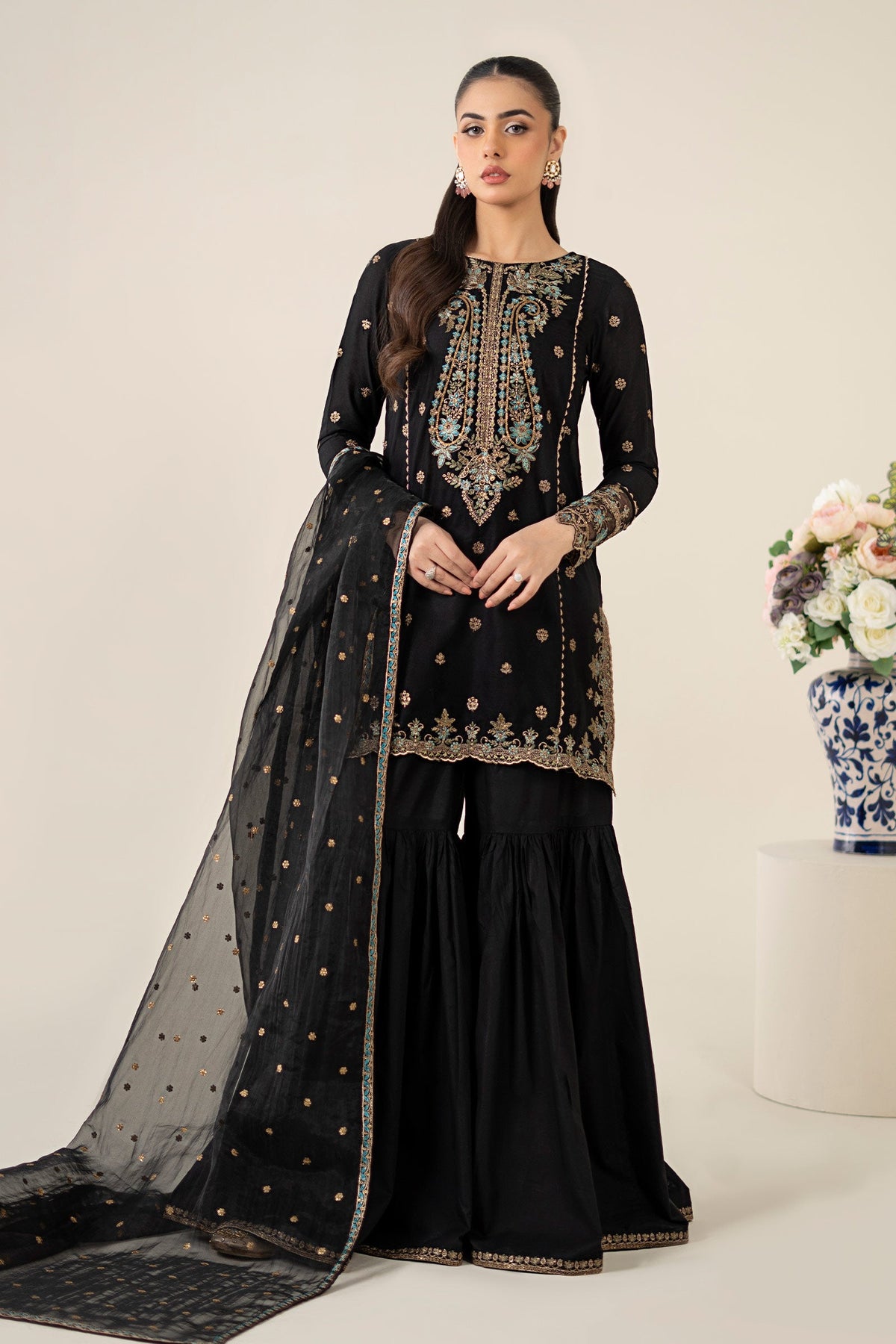 3 Piece Embroidered Lawn Suit |  DW-EA25-85