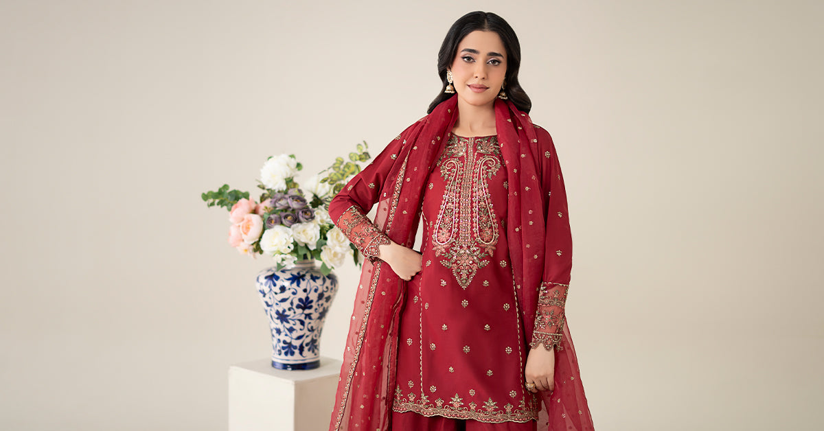3 Piece Embroidered Lawn Suit |  DW-EA25-85