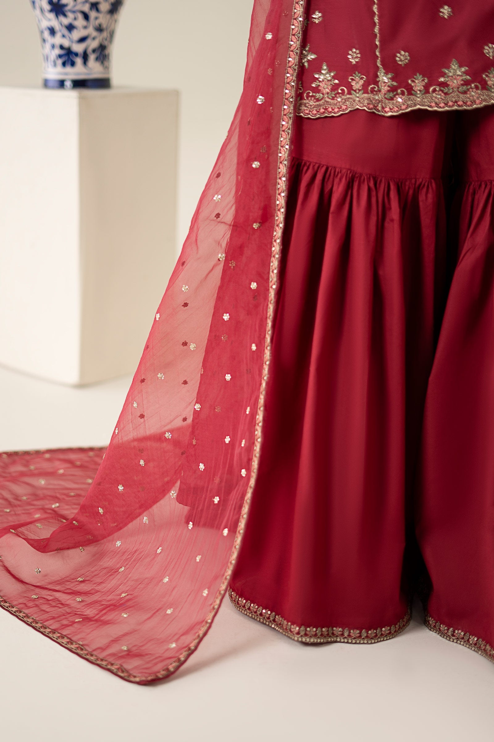 3 Piece Embroidered Lawn Suit |  DW-EA25-85
